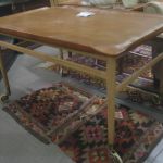 510 8516 COFFEE TABLE